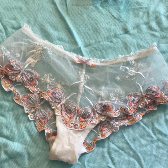 LOU Dragonfly 34B Bra & Small Hotpant Set - Picture 11 of 16